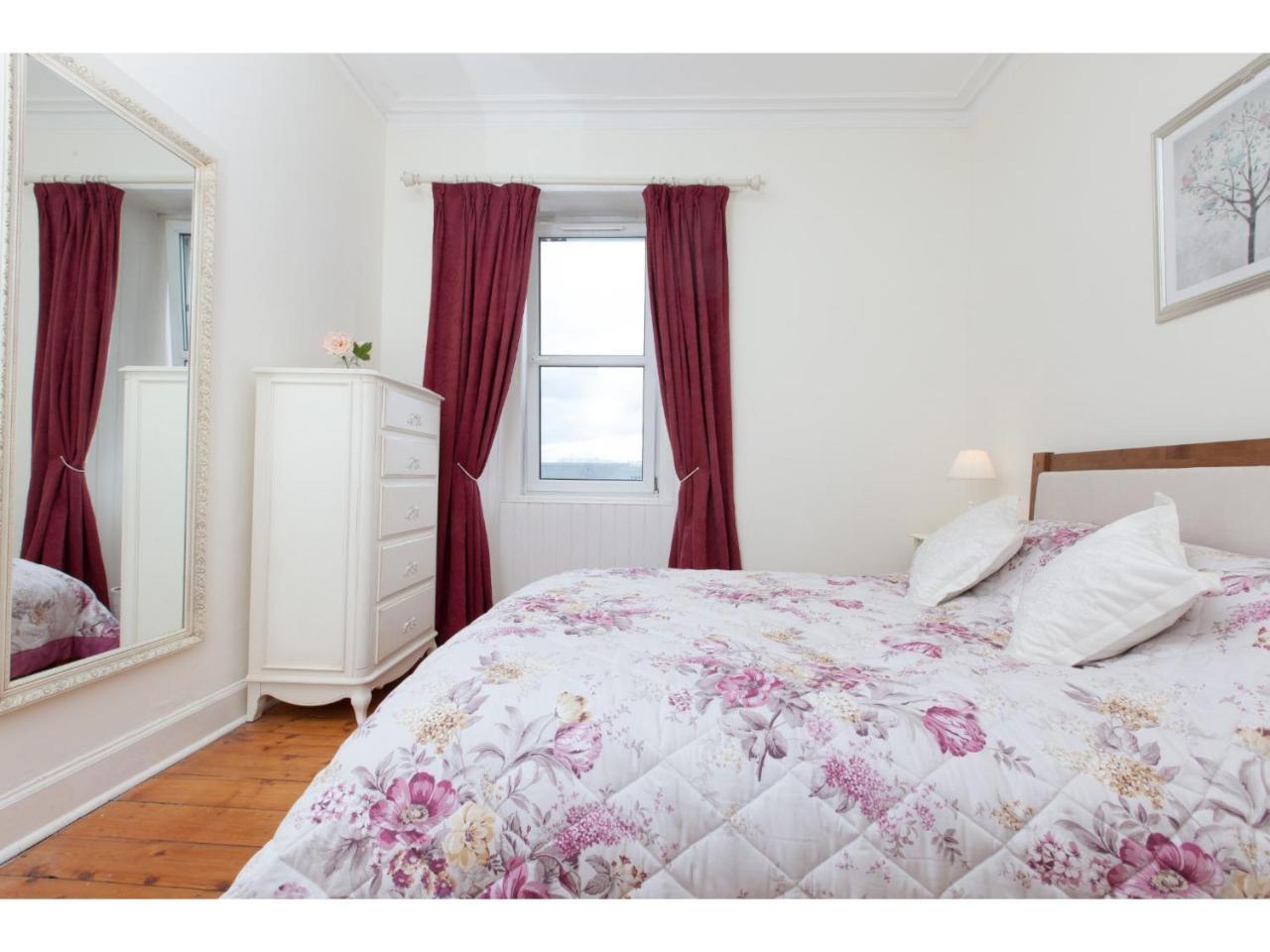 Homely Tenement For 2 Near Botanic Gardens เอดินบะระ ภายนอก รูปภาพ